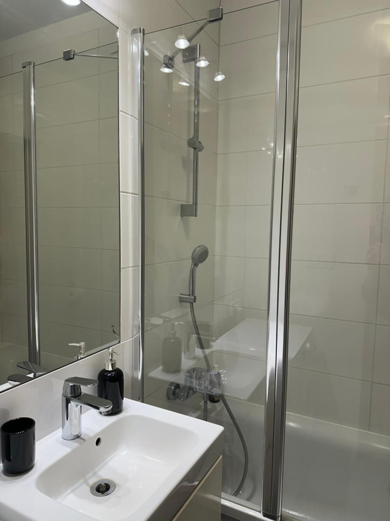 Cosy Apartment Near To The Chopin'S Airport Cybernetyki 2C Varsovia Exterior foto