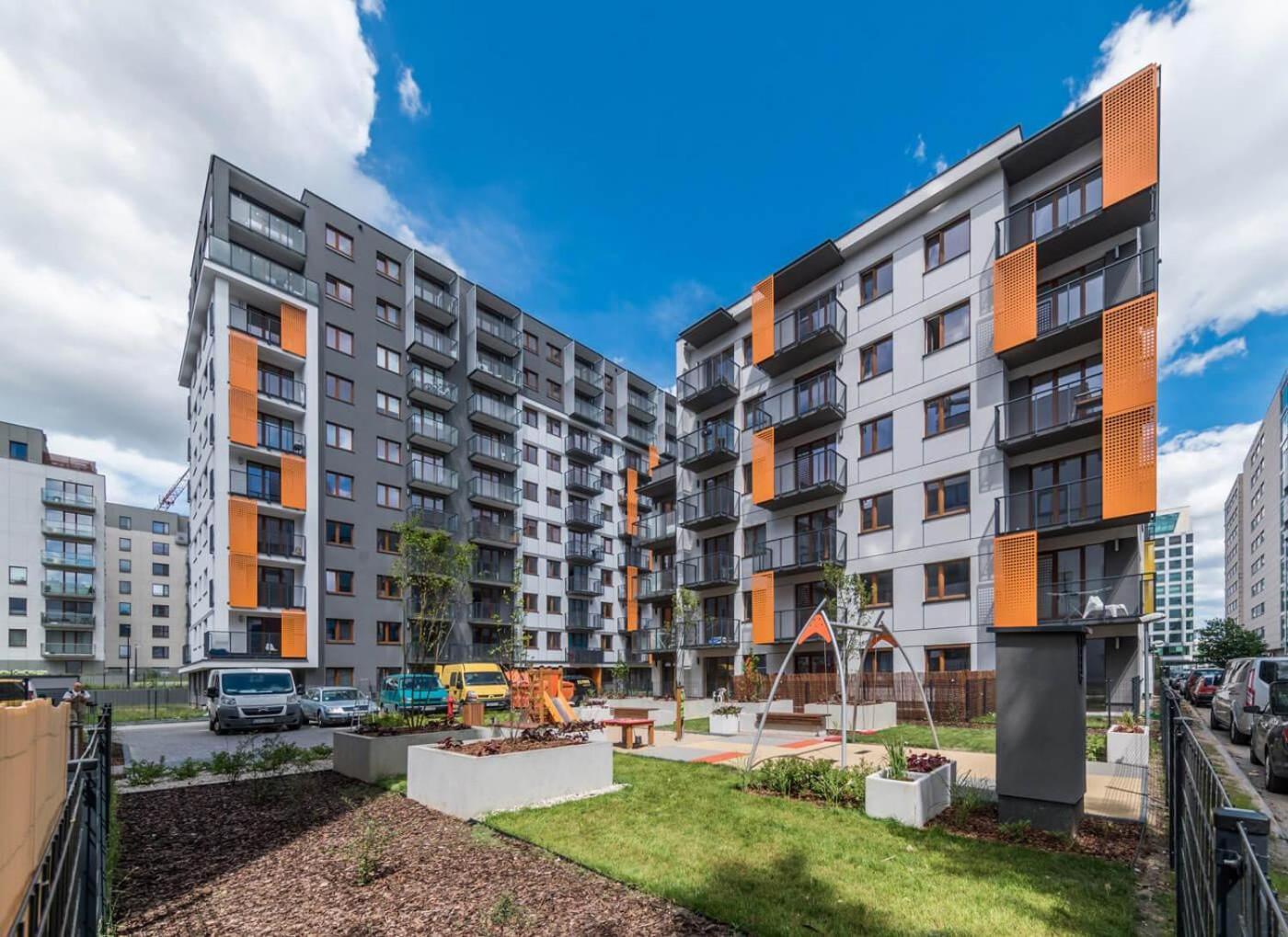 Cosy Apartment Near To The Chopin'S Airport Cybernetyki 2C Varsovia Exterior foto